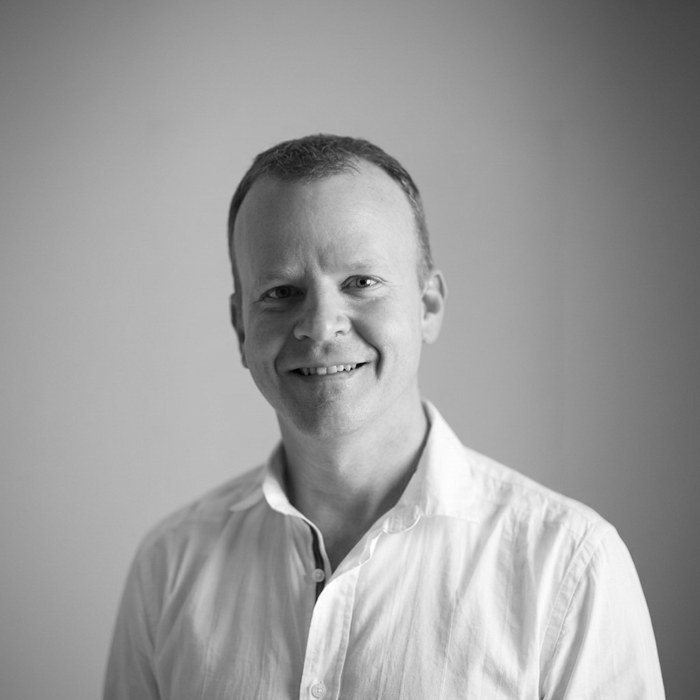 Portrait of Dr Mark Murray, specialist anaesthetist