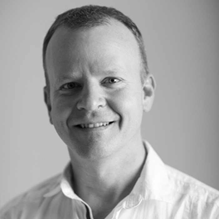 Portrait of Dr Mark Murray, specialist anaesthetist